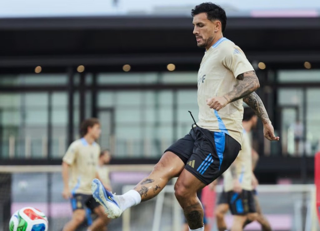 A Horas del Amistoso contra Puerto Rico: Último Entrenamiento de Argentina con Incertidumbre por Messi y Posibles&nbsp;Debuts