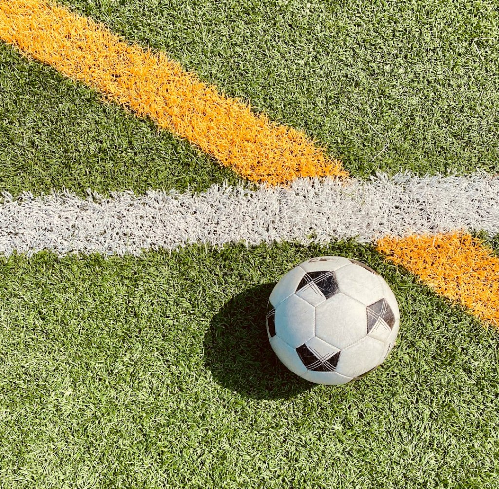 Susto en la Copa Argentina: Zelarayán se descompensó en&nbsp;cancha